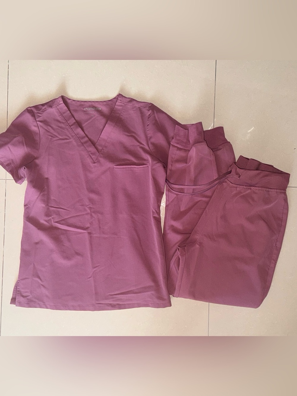 Mandala Scrubs Jogger Set Women Mauve Pink Magenta XS Top XS Pant